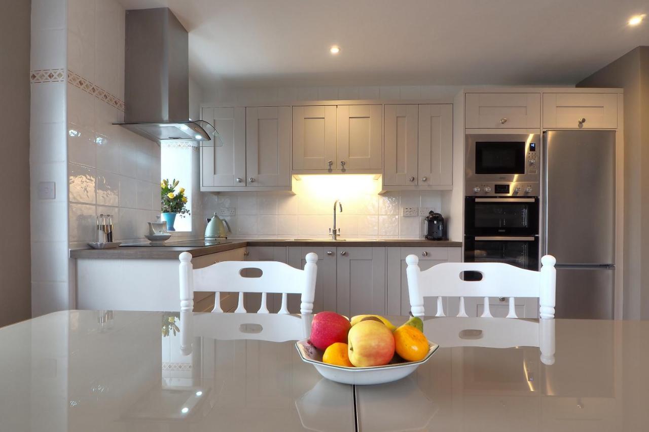 Hillcrest Luxury Apartment Кілраш Екстер'єр фото
